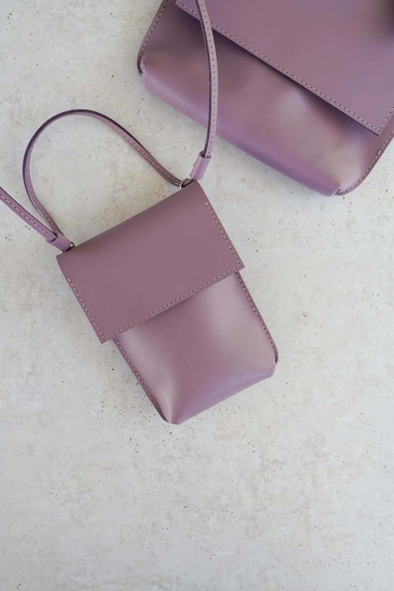 Mini kabelka Mila Minimal-fialová