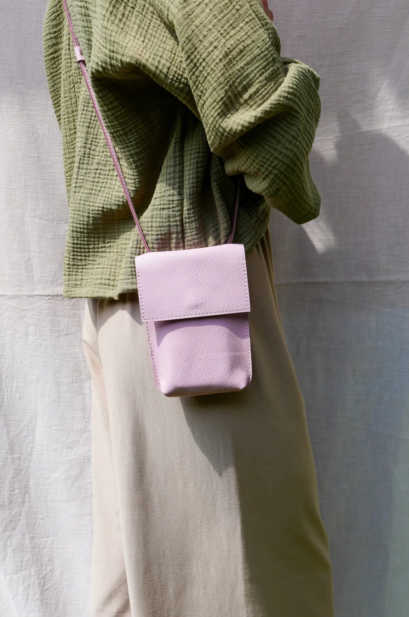 Mini kabelka Mila Minimal - lila